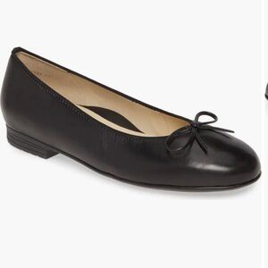 NWOB Ara Susie ballet flat- current 2025 season shoe! Black Napa leather!